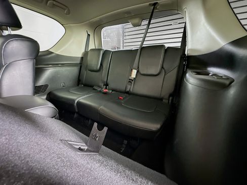 Used 2024 INFINITI QX80 Luxe image 36