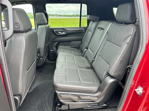Used 2024 Chevrolet Suburban RST w/ Max Trailering Package AWD/4WD image 23