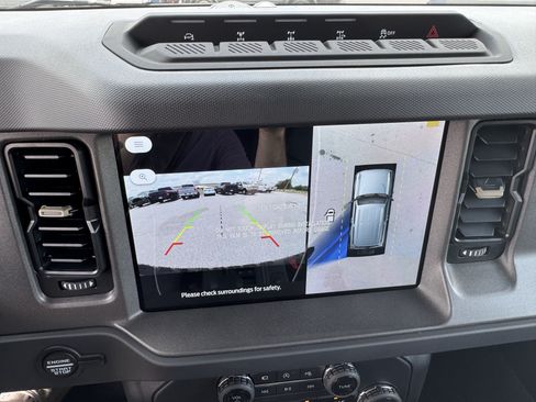 New 2026 Ford Bronco Badlands AWD/4WD image 29