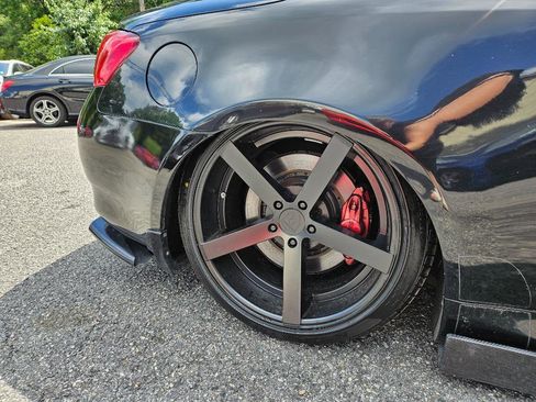 Used 2009 INFINITI G37 Sport w/ Premium Pkg image 38