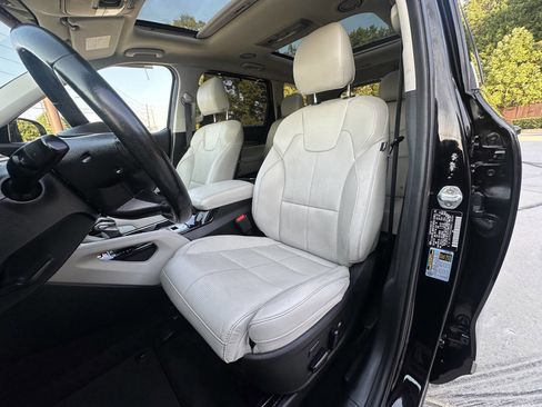 Used 2021 Kia Telluride SX image 6