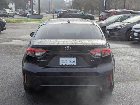 Used 2022 Toyota Corolla LE image 4