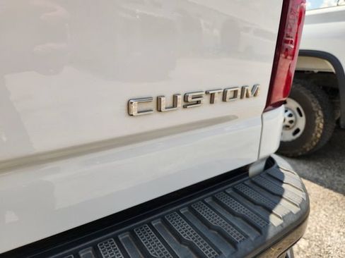 Used 2022 Chevrolet Silverado 2500 Custom w/ Custom Convenience Package AWD/4WD image 7