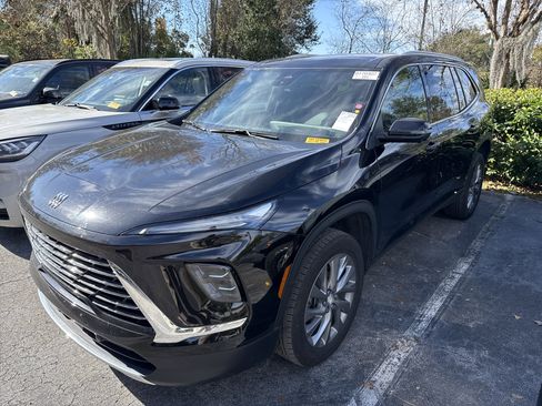 Used 2025 Buick Enclave Preferred image 1