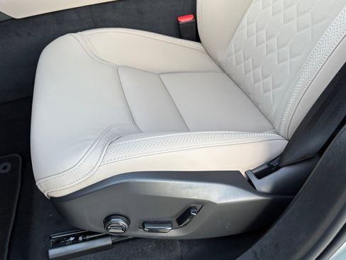 New 2026 Volvo XC90 T8 Plus image 20