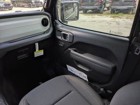 New 2026 Jeep Wrangler Unlimited Sport AWD/4WD image 17