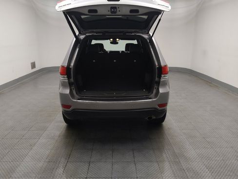 Used 2021 Jeep Grand Cherokee Limited AWD/4WD image 29