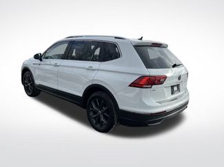 Used 2024 Volkswagen Tiguan SE video 3