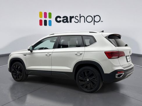 Used 2024 Volkswagen Taos SEL image 3