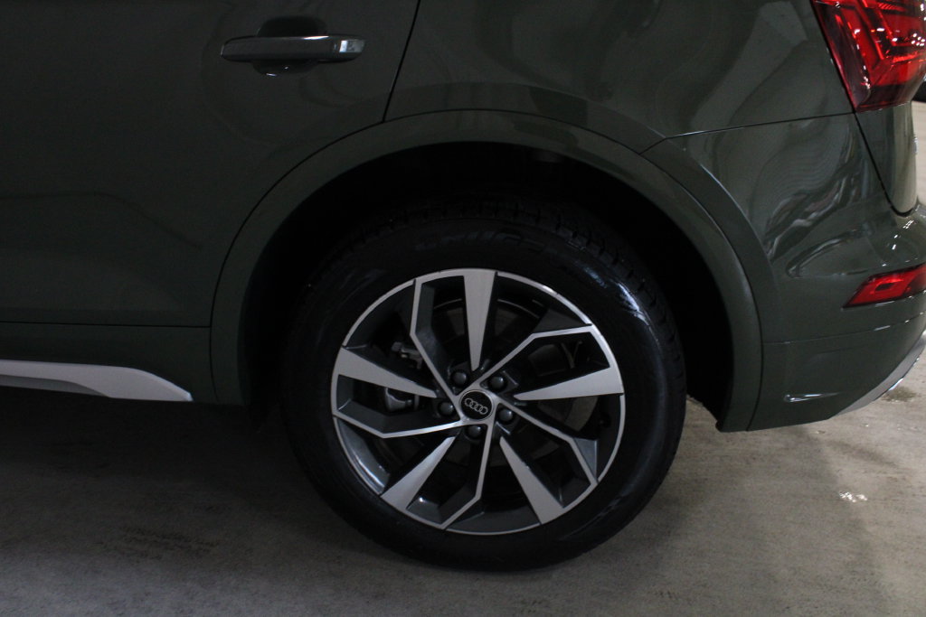 Used 2025 Audi Q5 2.0T Premium Plus AWD/4WD image 30