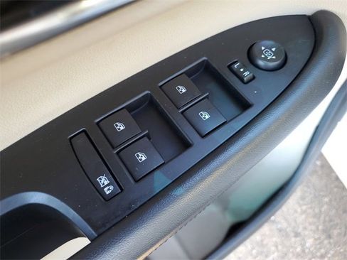 Used 2017 Cadillac ATS Luxury image 24