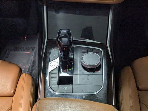 Used 2021 BMW 330i Sedan w/ Driving Assistance Package image 13