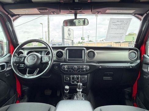 Used 2021 Jeep Wrangler Unlimited Sport AWD/4WD image 21