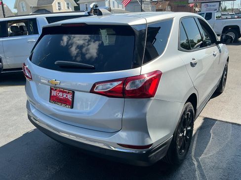 Used 2018 Chevrolet Equinox LS FWD image 25