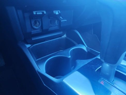 Used 2015 Honda Fit EX image 35