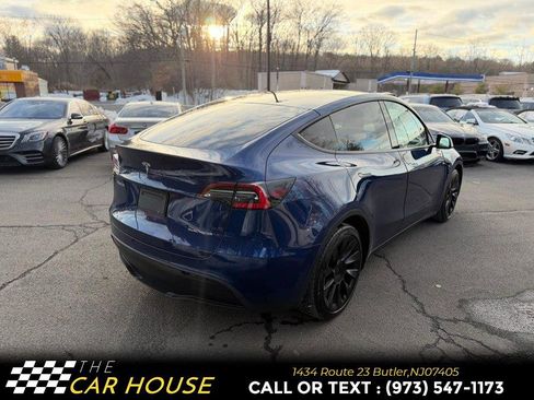 Used 2021 Tesla Model Y Long Range image 9
