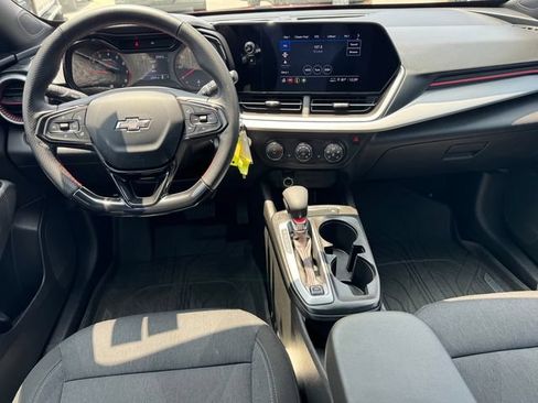 Certified 2024 Chevrolet Trax RS w/ Driver Confidence Package FWD image 14