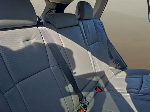 Used 2022 Subaru Outback Limited w/ Popular Package #2 image 18