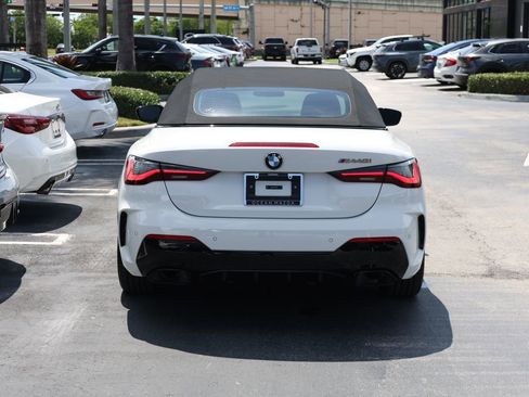 Used 2024 BMW M440i Convertible w/ Premium Package RWD image 7