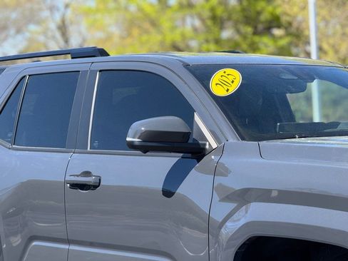 Used 2025 Toyota 4Runner TRD Sport Premium image 8