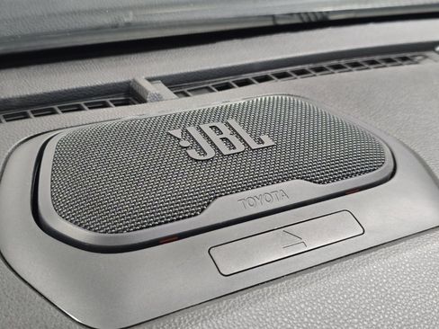 Used 2024 Toyota Tacoma TRD Off-Road image 12