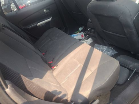 Used 2013 Ford Edge SE FWD image 8