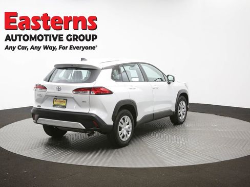 Used 2024 Toyota Corolla Cross L AWD/4WD image 39