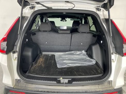 Used 2024 Honda CR-V Sport image 14