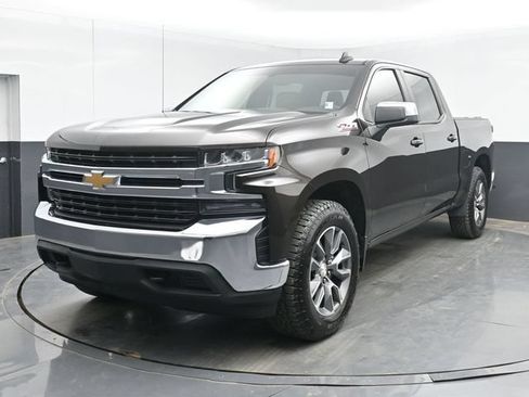 Used 2019 Chevrolet Silverado 1500 LT w/ All-Star Edition AWD/4WD image 10