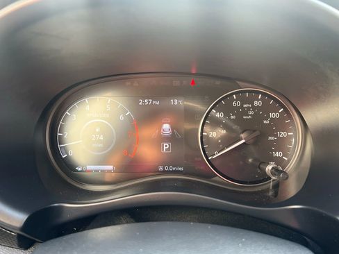 Used 2022 Nissan Kicks SV image 12