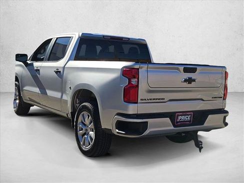 Used 2022 Chevrolet Silverado 1500 Custom w/ LPO, Dark Essentials Package image 5