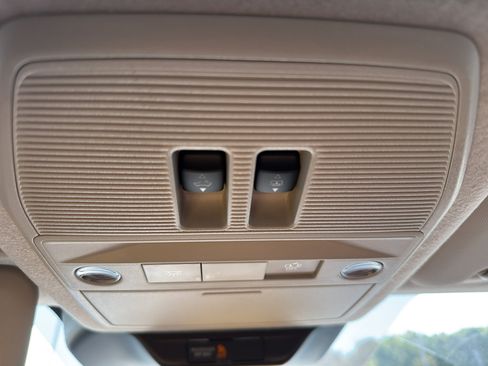 New 2026 Nissan Kicks SV w/ SV Premium Package image 23