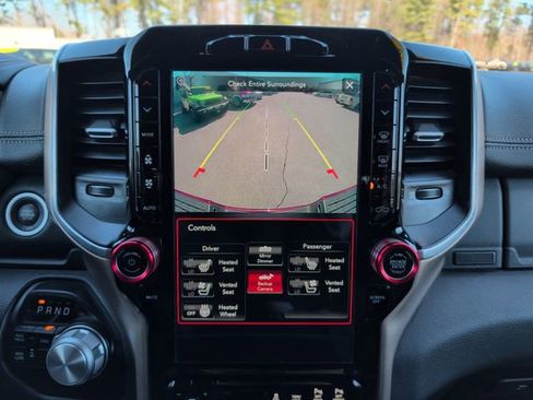 Used 2019 RAM 2500 Laramie w/ Night Edition image 24