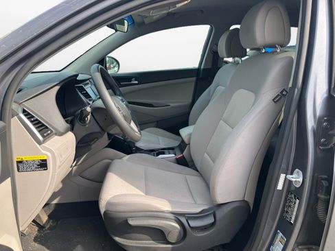 Used 2017 Hyundai Tucson SE image 11