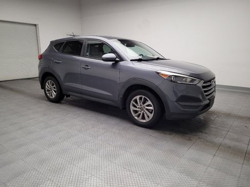 Used 2017 Hyundai Tucson SE image 11