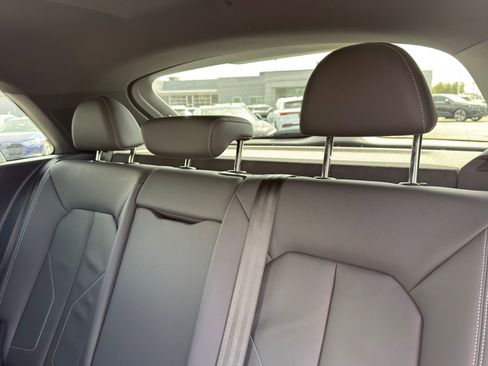 Used 2023 Audi Q3 2.0T Premium Plus image 28