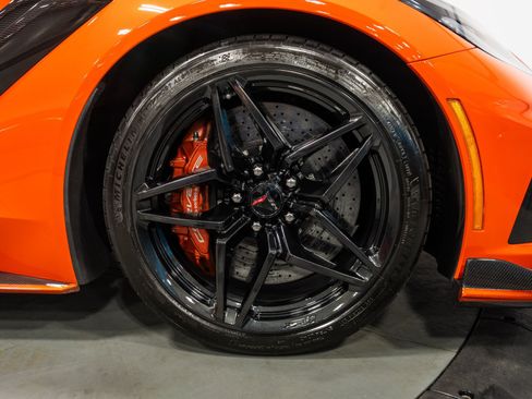 Used 2019 Chevrolet Corvette ZR1 RWD image 14