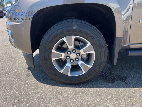 Certified 2015 Chevrolet Colorado Z71 w/ LPO, Bed Protection Package AWD/4WD image 11