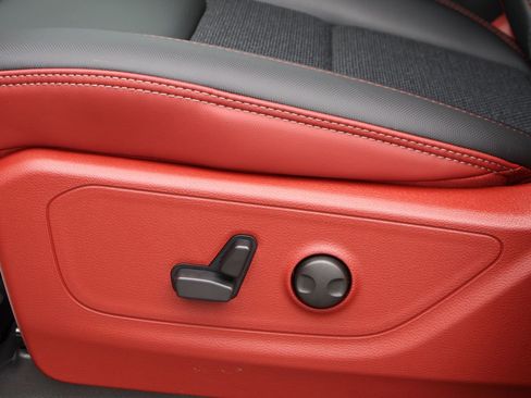 New 2026 RAM 1500 Rebel w/ Rebel Level 1 Equipment Group AWD/4WD image 23