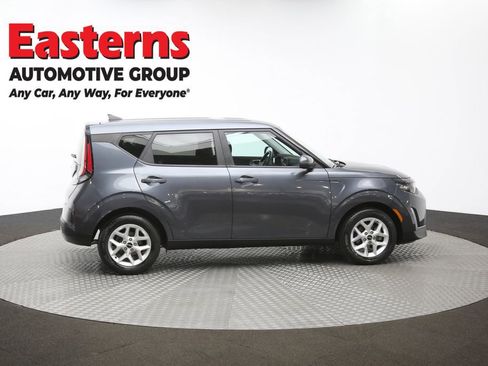 Used 2023 Kia Soul LX w/ LX Technology Package image 44