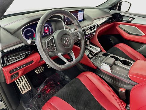 Used 2023 Acura MDX A-Spec image 9