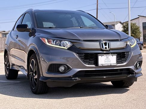Certified 2022 Honda HR-V Sport image 10