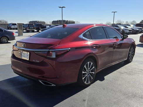 Used 2020 Lexus ES 350 w/ Premium Package image 3