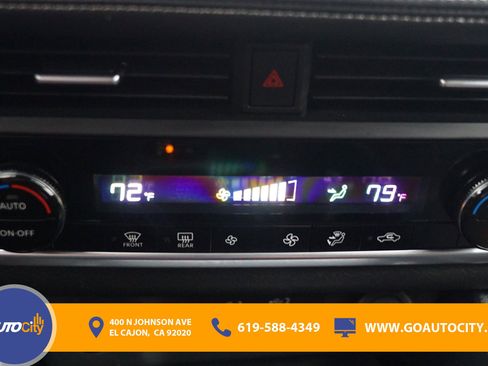 Used 2024 Nissan Rogue SV image 23