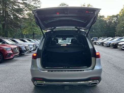 Certified 2025 Mercedes-Benz GLS 450 4MATIC image 9