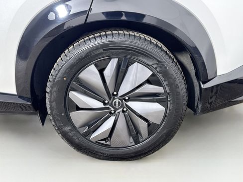 Used 2023 Nissan Ariya FWD image 29