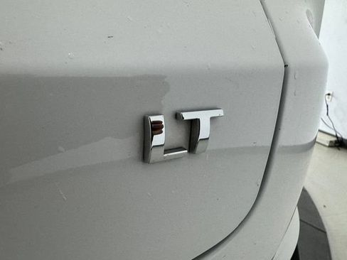 Used 2023 Chevrolet TrailBlazer LT FWD image 41