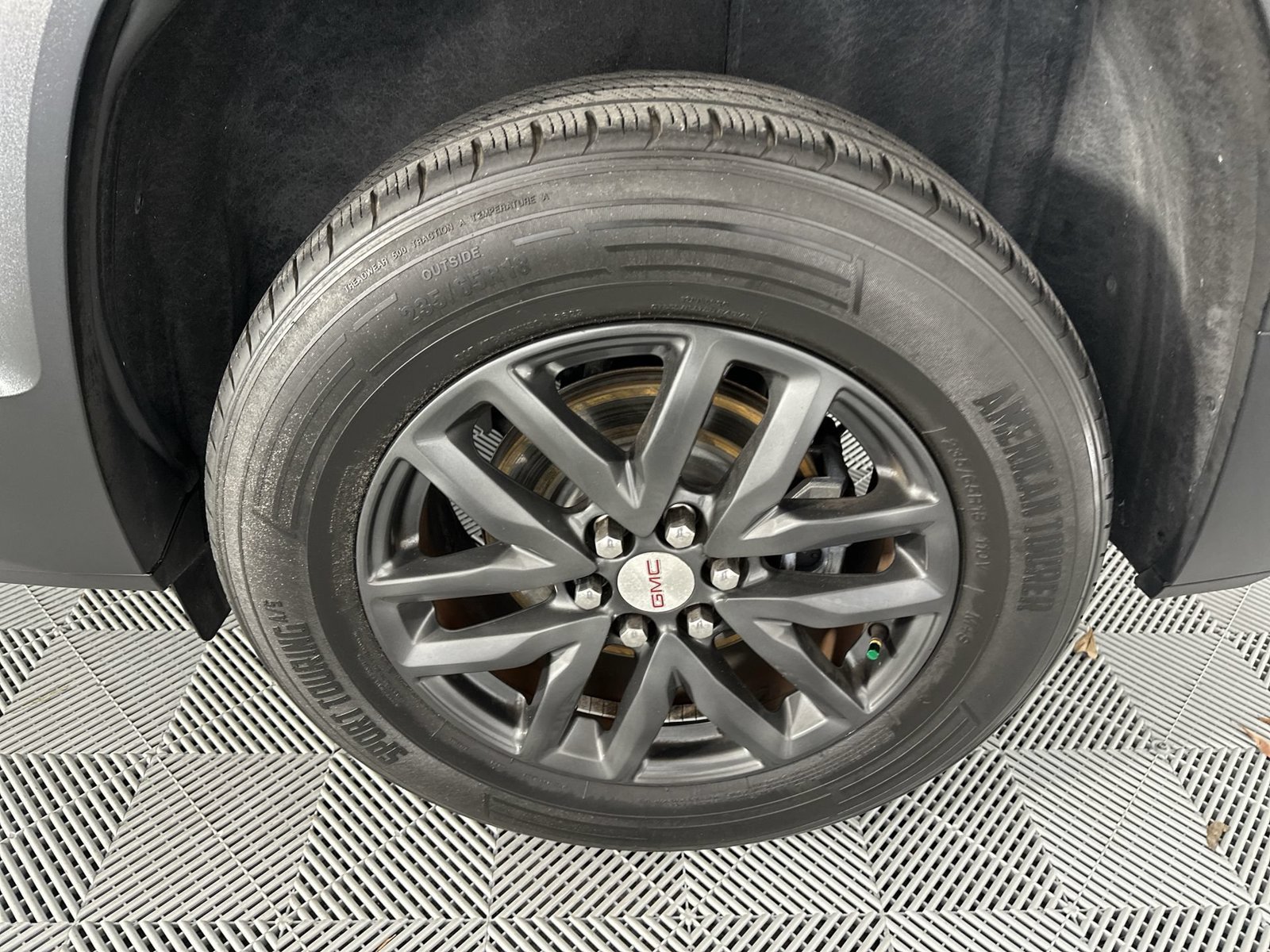 Used 2019 GMC Acadia SLT FWD image 10
