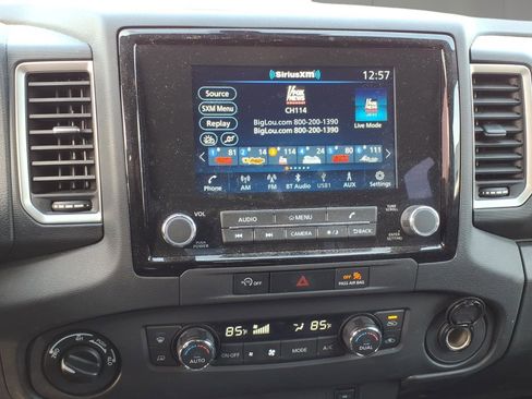 Used 2024 Nissan Frontier SV w/ SV Convenience Package image 12