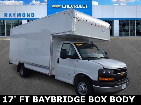 New 2025 Chevrolet Express 3500 Work Van w/ Power Convenience Package image 1